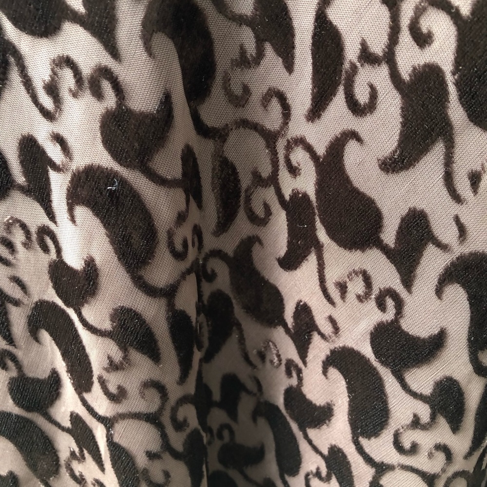 Full-length skirt - Picture 2 of 4